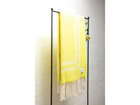 Bongusta - Weekend plaid - Tæppe - Creme & Neon Yellow - 130 x 170 cm