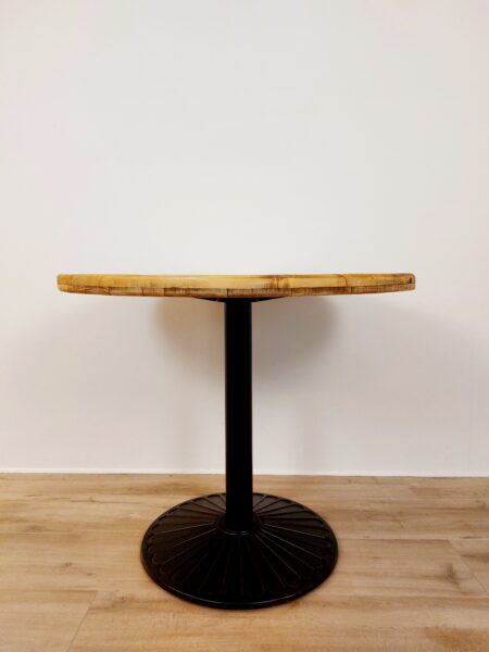 Udstillingsmodel: Cafébord af Kabeltromle |