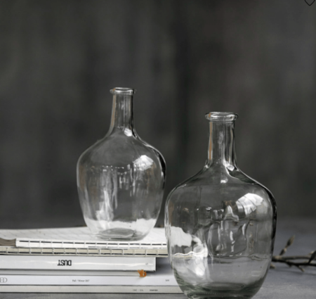 Vase / flaske - Fin til små blomster eller lyskæde Materiale: glas