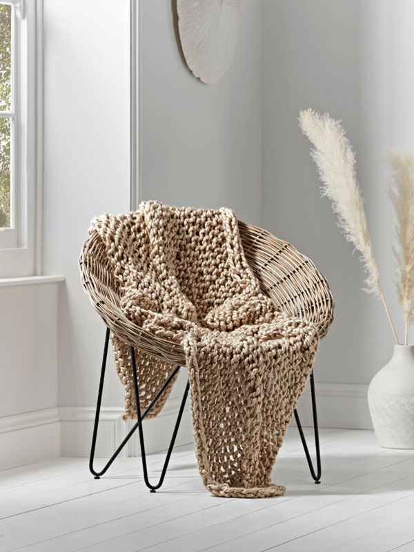 NEW Chunky Knit Throw - Natural