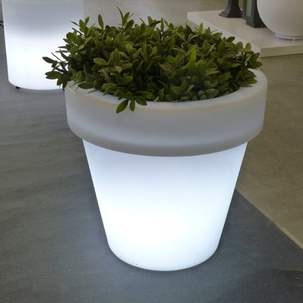 Newgarden - Magnolia Solar Smarttech Illuminated Plant Pot - Large 60