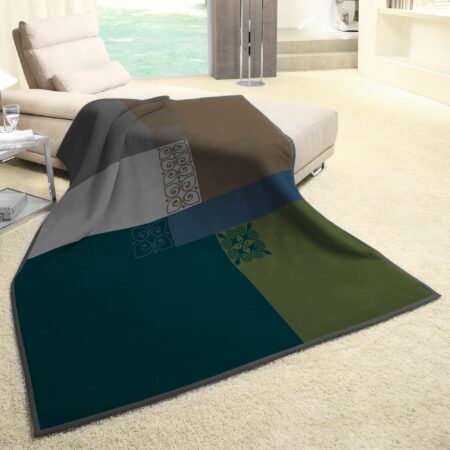 Thermosoft Mira Green Blanket Green and Blue